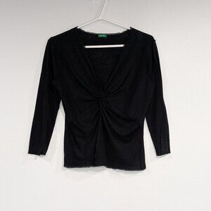 United Colors of Benetton 3/4 Sleeve V-neck Top Black Size Medium